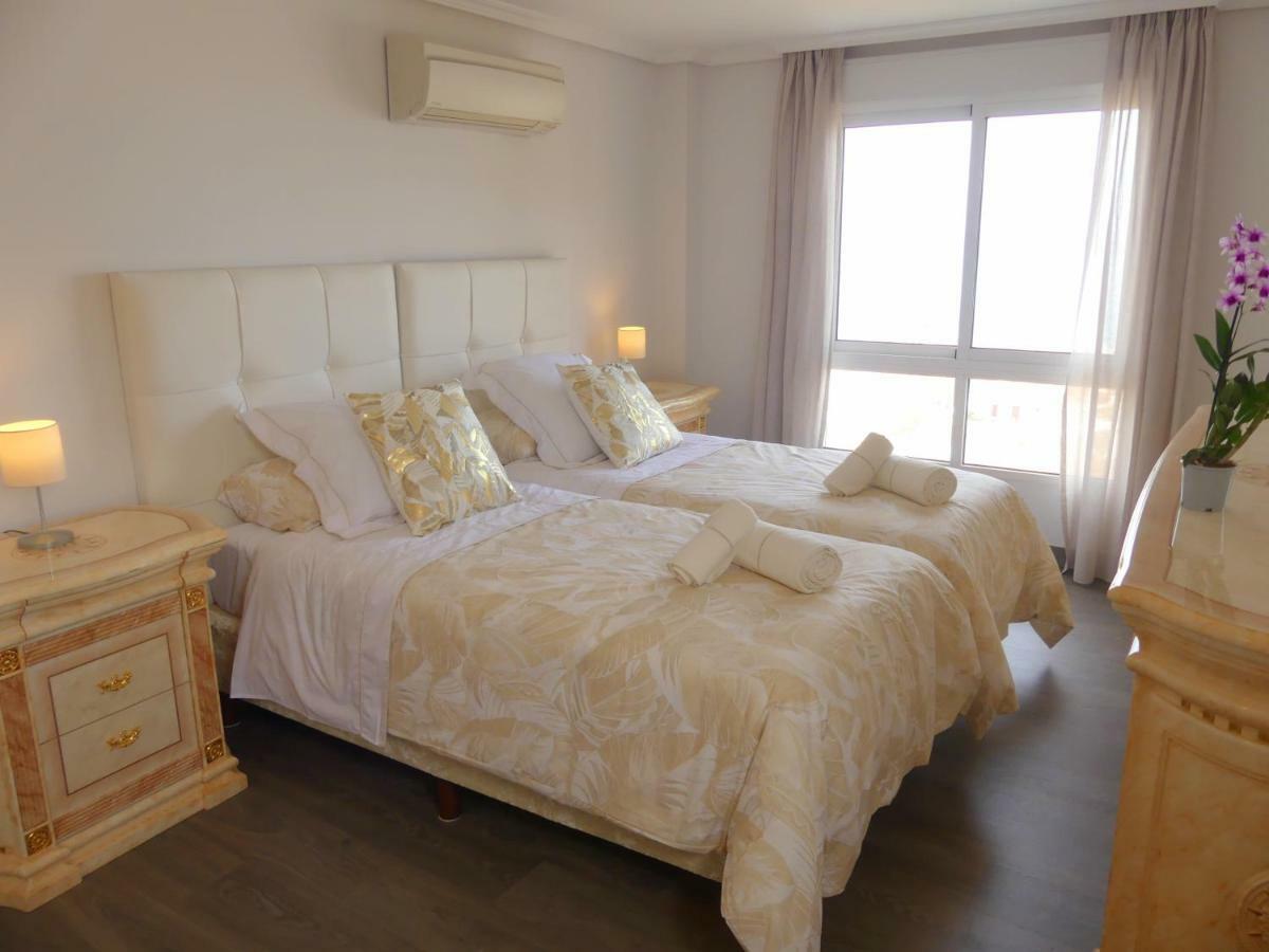 Duplex La Carihuela 1ª Linea De Playa Apartamento Costa Del Sol Торемолинос Екстериор снимка