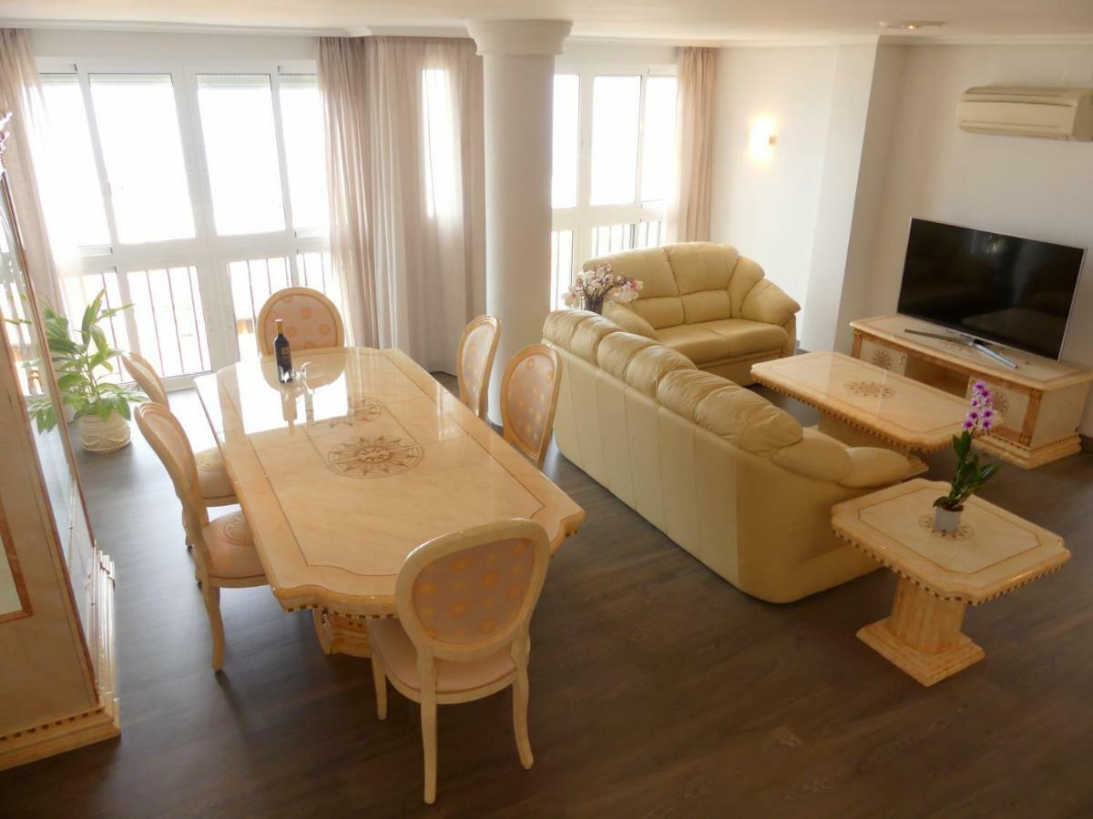 Duplex La Carihuela 1ª Linea De Playa Apartamento Costa Del Sol Торемолинос Екстериор снимка
